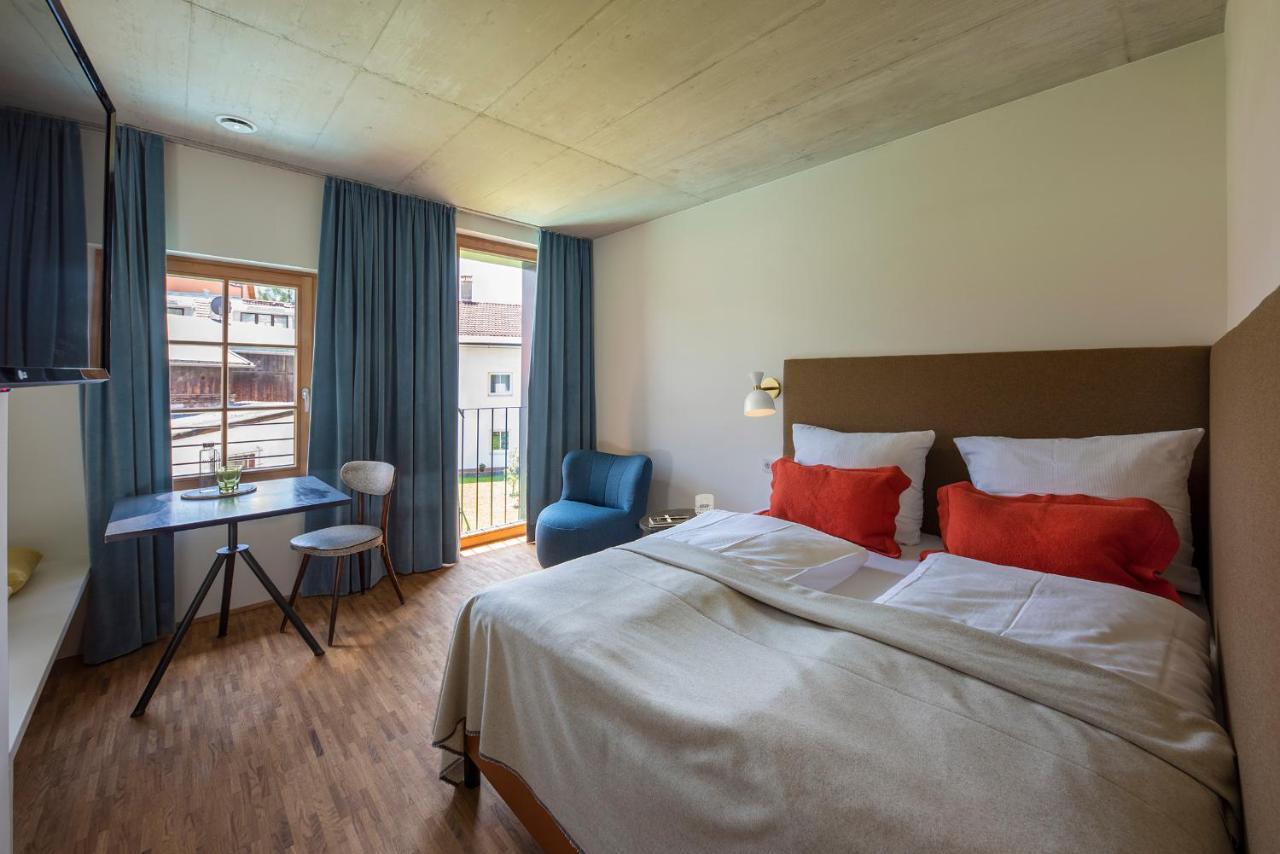 Pradl Elf My- Apartment Innsbruck Bagian luar foto